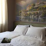 Panzió Michelangelo Varenna