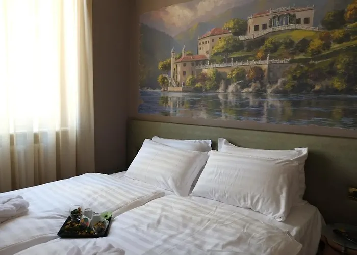 Bed & Breakfast Michelangelo Varenna