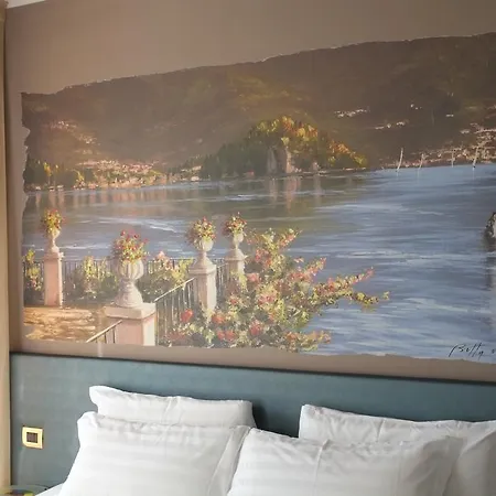 Michelangelo فارينا